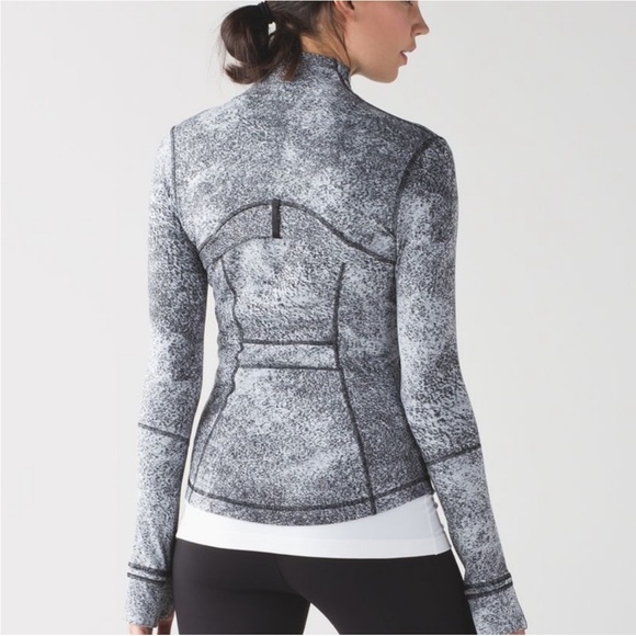Lululemon Define Jacket - Picture 7 of 10